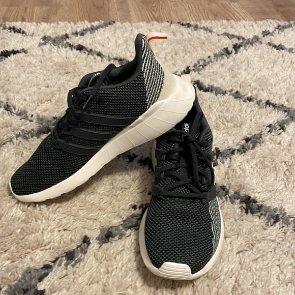 Adidas float - Picture 2 of 4